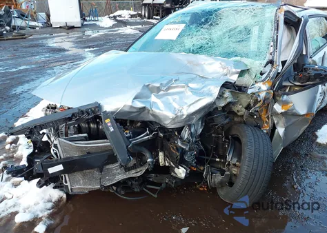 2021 Hyundai Elantra Sel from USA, damaged, VIN 5NPLS4AG5MH027374